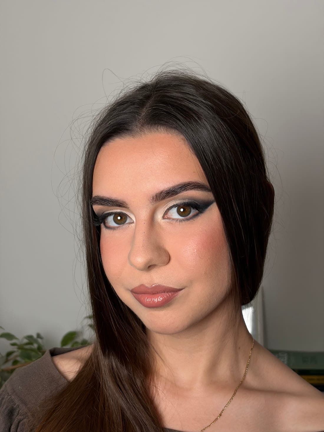 Studijska šminka — večernji smokey look